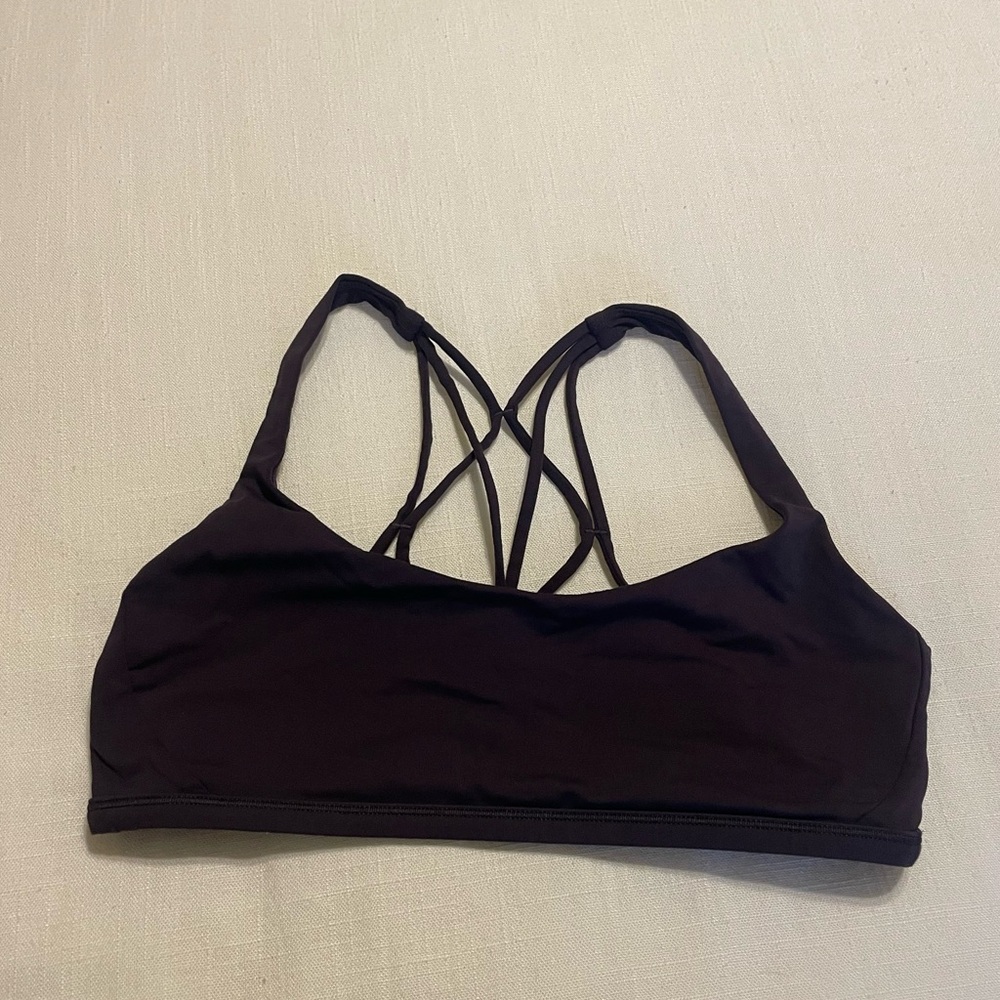 Lululemon sports bra size 8